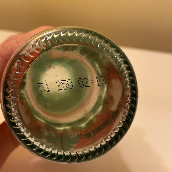 Coca Cola Santa Glass Bottles 2000’s Set of 2 - Picture 6 of 7